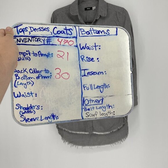 BDG Grey button down slit sides  fringe hem shirt - Picture 11 of 13